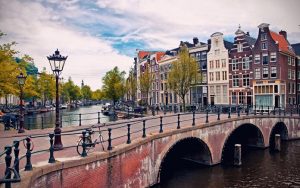 Scopri di più sull'articolo Cosa vedere ad Amsterdam: le attrazioni da non perdere